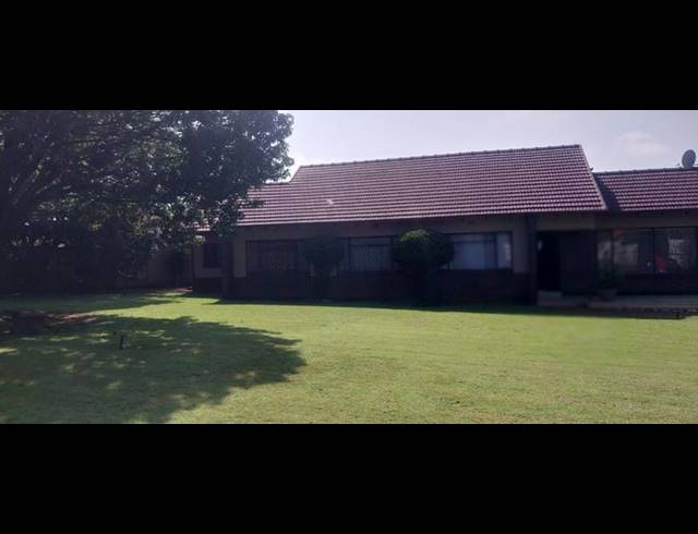 3 BEDROOM HOUSE FOR SALE IN MARLANDS